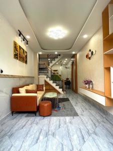 MẶT TIỀN KINH DOANH SẦM UẤT – NGAY GÓC NGÃ TƯ-76m2 - 3 tấng giá 6 tỷ